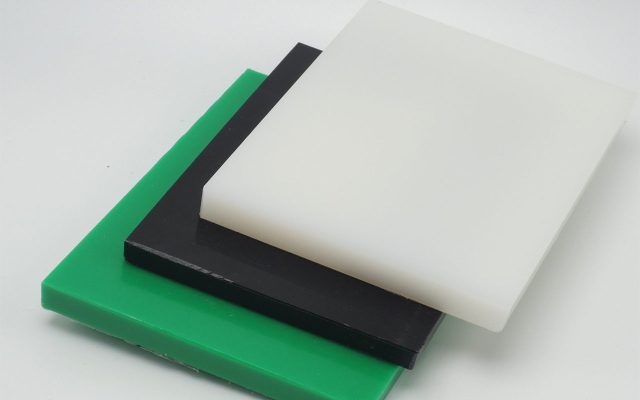 Nhựa PE, HDPE tấm dày 1.5mm